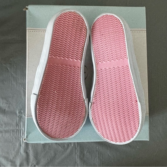 Koala Kids White Eyelet Lace Slip On Sneaker Shoes-New In box-Toddler Girls Sz 8 - Picture 7 of 7